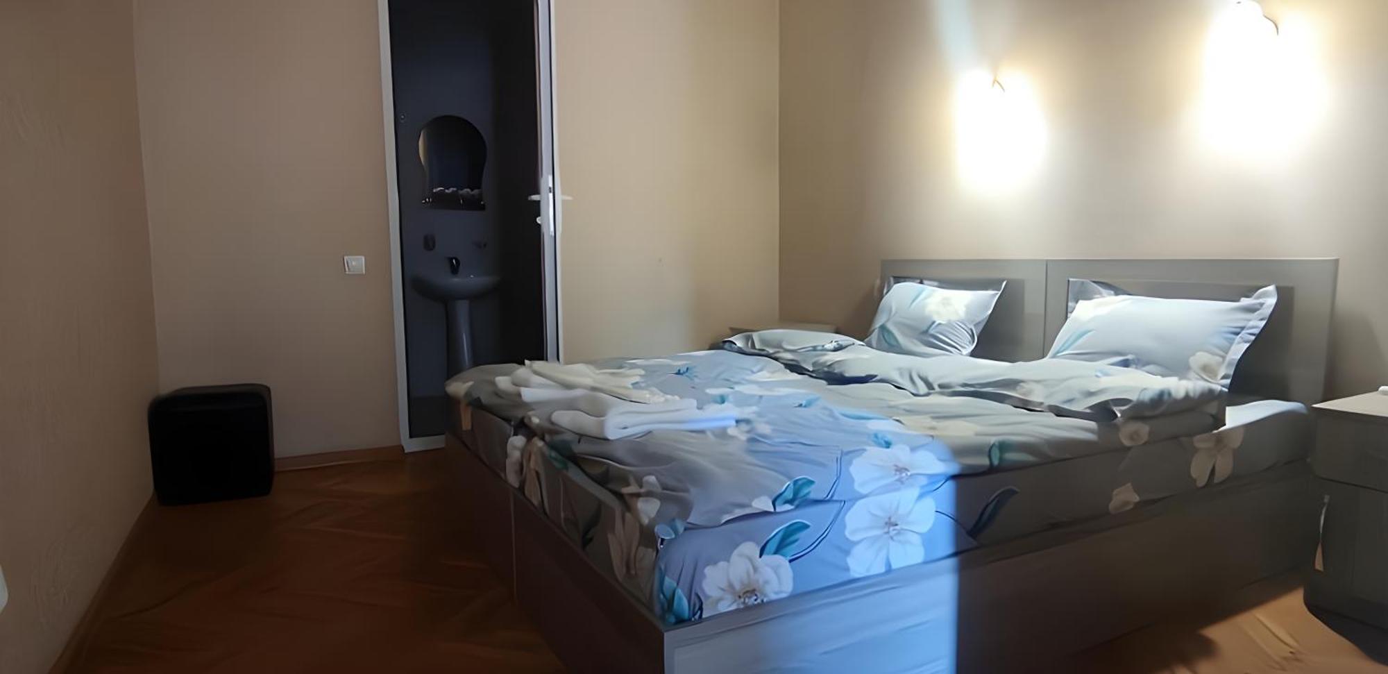 Hotel A&K Tbiliszi Kültér fotó