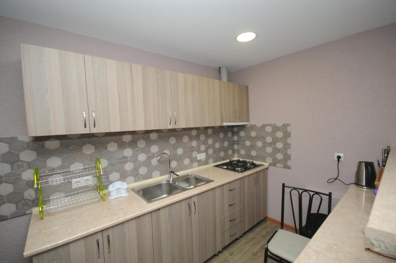 Hotel A&K Tbiliszi Kültér fotó